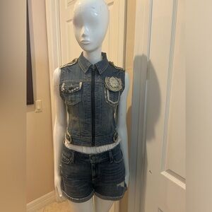 Rosa &  Rose Y2K Embroidered Denim Jacket Vest Size Small
